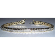 Afbeelding in Gallery-weergave laden, 12,50 karaat prinses diamanten tennisarmband goud