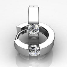 Afbeelding in Gallery-weergave laden, 1,5 ct ronde geslepen diamanten solitaire diamanten hoepeloorring 14K witgoud - harrychadent.nl