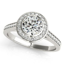 Afbeelding in Gallery-weergave laden, 1,50 karaat ronde diamanten halo ring wit goud 14k - harrychadent.nl