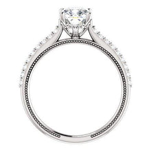 Afbeelding in Gallery-weergave laden, 1.30 ct kussen diamanten verlovingsring met accenten - harrychadent.nl