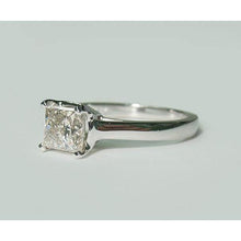 Afbeelding in Gallery-weergave laden, 1.50 karaat prinses diamanten solitaire verlovingsring wit goud