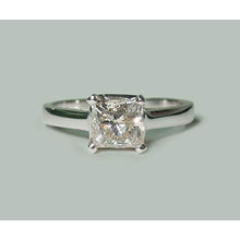 Afbeelding in Gallery-weergave laden, 1.50 karaat prinses diamanten solitaire verlovingsring wit goud