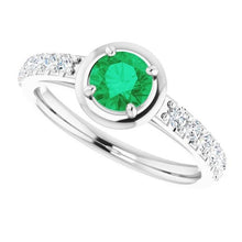 Afbeelding in Gallery-weergave laden, 2,25 karaat groene smaragd en diamanten ring wit goud 14k