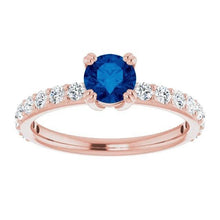 Afbeelding in Gallery-weergave laden, 2,50 karaats ring rosé goud 14k diamant en ronde blauwe saffier