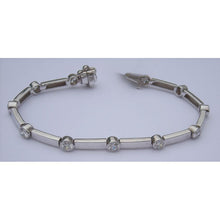 Afbeelding in Gallery-weergave laden, 2,55 karaat diamanten tennisarmband versus witgoud met volledige bezel - harrychadent.nl