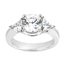 Afbeelding in Gallery-weergave laden, 2,75 karaat ronde en trilliant drie stenen diamanten ring wit goud - harrychadent.nl