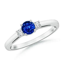Afbeelding in Gallery-weergave laden, 2.70 ct blauwe saffier en diamanten drie stenen ring goud 14k - harrychadent.nl