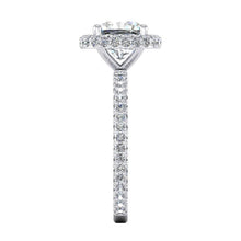 Afbeelding in Gallery-weergave laden, 3 Ct. Kussen & Ronde Diamanten Halo Verlovingsring Nieuw