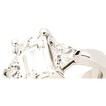 Afbeelding in Gallery-weergave laden, 3 karaat smaragd diamanten verlovingsring drie stenen sieraden - harrychadent.nl