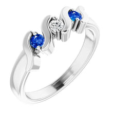 Afbeelding in Gallery-weergave laden, 3 stenen ring 0,90 karaat diamant Ceylon blauwe saffier wit goud 14K - harrychadent.nl