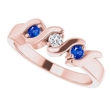 Afbeelding in Gallery-weergave laden, 3 stenen ring diamant blauwe saffier 0,90 karaat roségoud 14K - harrychadent.nl