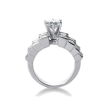 Afbeelding in Gallery-weergave laden, 3,51 karaat diamanten solitaire met accenten Jubileumringsieraden - harrychadent.nl