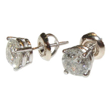 Afbeelding in Gallery-weergave laden, 3.01 karaat ronde briljante diamanten dames oorknopjes - harrychadent.nl