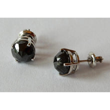 Afbeelding in Gallery-weergave laden, 4 karaat oorknopjes Ronde zwarte diamanten mooie witgouden afwerking