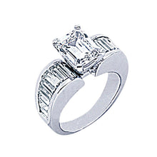 Afbeelding in Gallery-weergave laden, 4,25 ct. Diamanten verlovingsring Emerald Cut Solitaire met accenten - harrychadent.nl