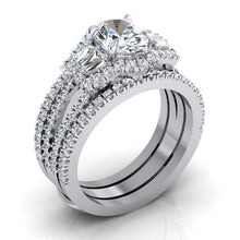 Afbeelding in Gallery-weergave laden, 4,50 karaat ovale geslepen diamanten jubileumring met gespleten schacht - harrychadent.nl
