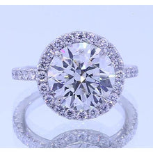 Afbeelding in Gallery-weergave laden, 4,50 karaat ronde diamanten jubileumring Halo-instelling - harrychadent.nl