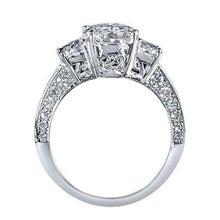 Afbeelding in Gallery-weergave laden, 4.51 karaat ovale diamanten drie stenen stijl verlovingsring wit goud - harrychadent.nl
