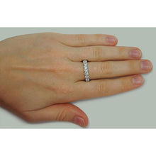 Afbeelding in Gallery-weergave laden, 4.68 karaat ronde briljante diamanten eeuwigheid band wit goud 14K - harrychadent.nl