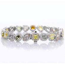 Afbeelding in Gallery-weergave laden, Multi-vormige en gekleurde saffier tennisarmband 28,60 karaat sieraden - harrychadent.nl