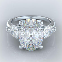 Afbeelding in Gallery-weergave laden, Ovaal & Peer Diamant 8 Karaat 3 Stenen Verlovingsring Wit Goud 14K - harrychadent.nl