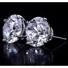 Afbeelding in Gallery-weergave laden, Ronde diamanten oorknopjes 4,50 karaat witgoud 14K F Vs1 - harrychadent.nl