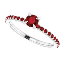 Afbeelding in Gallery-weergave laden, Ruby Ring 2 karaat witgoud 14K Prong Style - harrychadent.nl