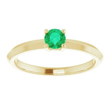 Afbeelding in Gallery-weergave laden, Solitaire verlovingsring 1,25 karaat groen smaragd geel goud 14K - harrychadent.nl