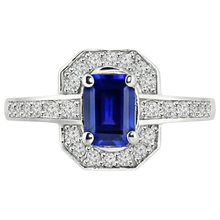 Afbeelding in Gallery-weergave laden, 1.70 karaat Emerald Cut Ceylon Sapphire Diamond Ring Wit Goud 14K
