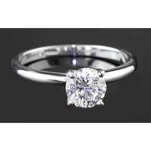 Afbeelding in Gallery-weergave laden, 1.25 Ronde Echt Diamanten Solitaire Verlovingsring Wit Goud 14K
