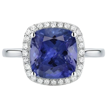 Afbeelding in Gallery-weergave laden, Ring met 15.25 Ct kussen geslepen tanzaniet en natuurlijke uit de aarde gewonnen diamanten, 14K goud
