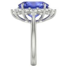 Afbeelding in Gallery-weergave laden, Ring met 19.75 Ct Ovale Tanzaniet en Natuurlijke uit de aarde gewonnen Diamanten in Bloemstijl 14K Goud
