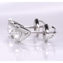 Afbeelding in Gallery-weergave laden, 1,50 Karaat Ronde Echt Diamanten Studs
