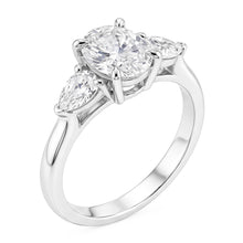 Afbeelding in Gallery-weergave laden, 1,61 Ct. Ovale Midden Echt Diamanten Vrouwen Ring 3 Stenen Sieraden Wit Goud Nieuw
