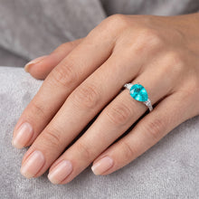 Afbeelding in Gallery-weergave laden, 1,75 karaat Paraiba Toermalijn Sieraadsteen Ring in 14K Witgoud
