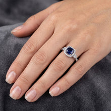 Afbeelding in Gallery-weergave laden, 2.45 Ct Ceylon Saffier En Diamanten Halo Fancy Ring Wit Goud 14K
