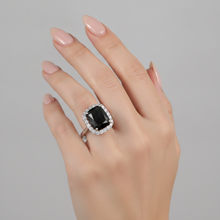 Afbeelding in Gallery-weergave laden, Zwarte verlovingsring 10 karaat echte radiant diamant halo 14k witgoud

