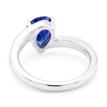 Afbeelding in Gallery-weergave laden, 2 Ct Saffierring
