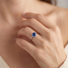 Afbeelding in Gallery-weergave laden, 2 Ct saffierring
