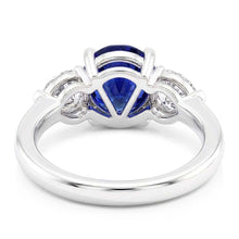 Afbeelding in Gallery-weergave laden, 2 Karaat saffier verlovingsring
