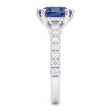 Afbeelding in Gallery-weergave laden, 2 karaat blauwe Diamanten verlovingsring 6-tands edelsteen
