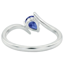 Afbeelding in Gallery-weergave laden, echte pear diamant 2karaat ring op wit
