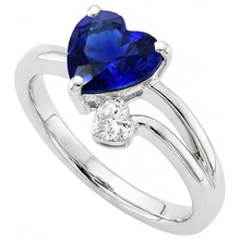Afbeelding in Gallery-weergave laden, echte heart diamant 2.25karaat ring vooraanzicht
