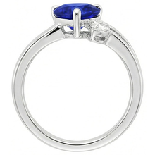 Afbeelding in Gallery-weergave laden, echte heart diamant 2.25karaat ring op wit
