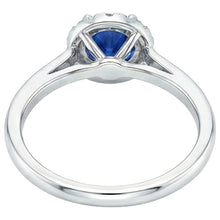 Afbeelding in Gallery-weergave laden, 2.10 Karaat Ronde Ceylon Blauwe Saffier En Diamanten Ring Wit Goud 14K
