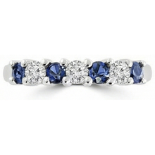 Afbeelding in Gallery-weergave laden, echte round saffier 2.45karaat eternity ring zijaanzicht
