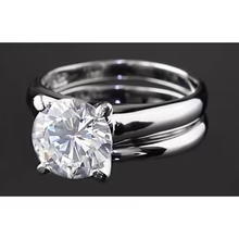 Afbeelding in Gallery-weergave laden, 2 Karaats Echt Diamant Ronde Verlovingsring Set 4 Prong Setting
