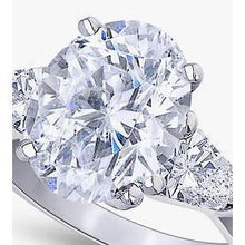Afbeelding in Gallery-weergave laden, 2,20 Ct. Ovale Triljoen Echt Diamanten Ring Witgouden Sieraden Drie Steen
