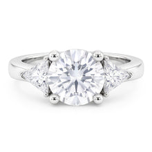 Afbeelding in Gallery-weergave laden, 2,25 ct. Diamanten drie stenen verlovingsring wit goud
