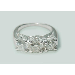 2,25 Ct. Ronde Echt Diamant Three Stone Lucida Style Ring Witgoud Nieuw